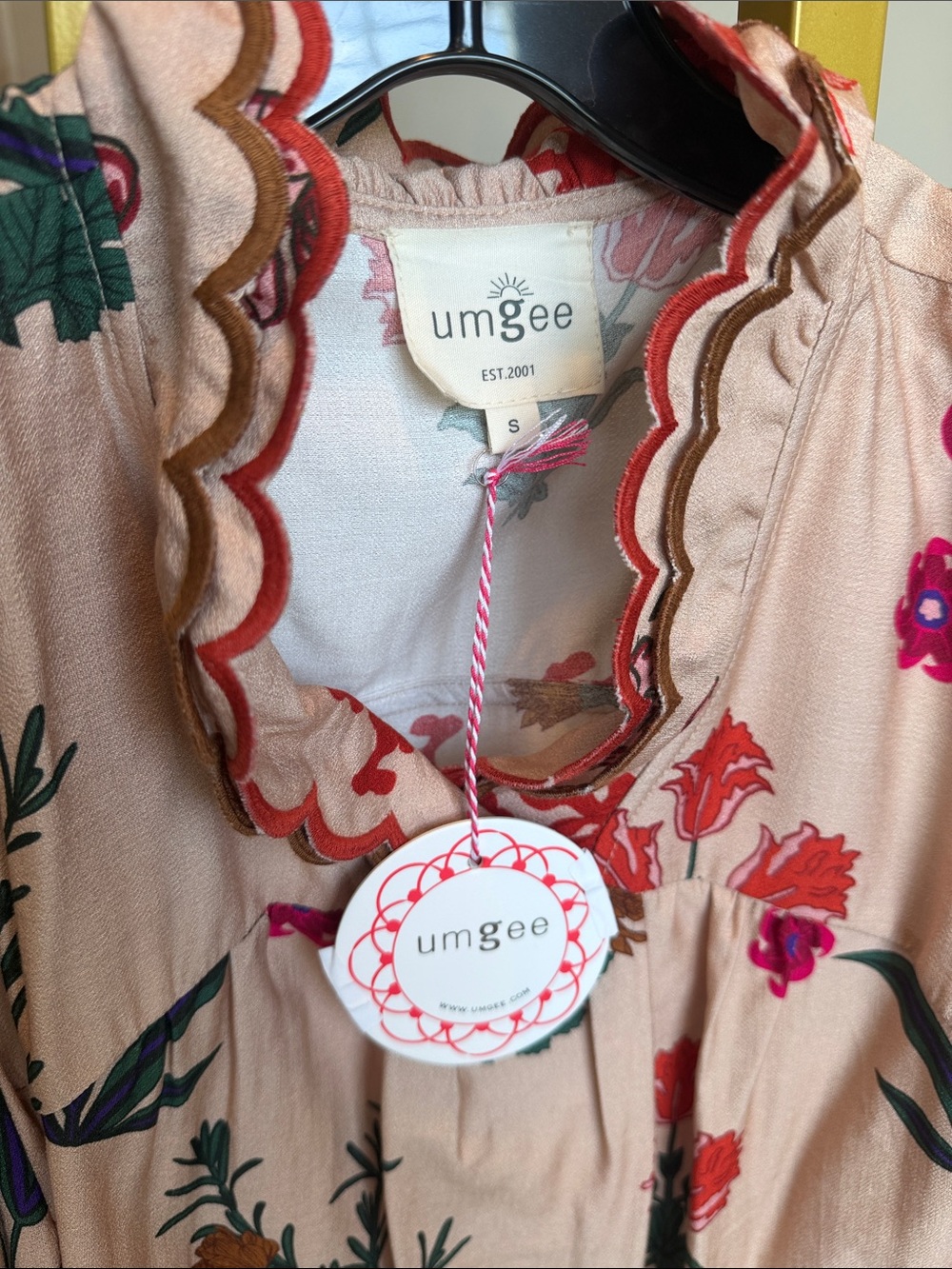 Umgee Floral Ruffle Neck Blouse - Picture 2 of 4
